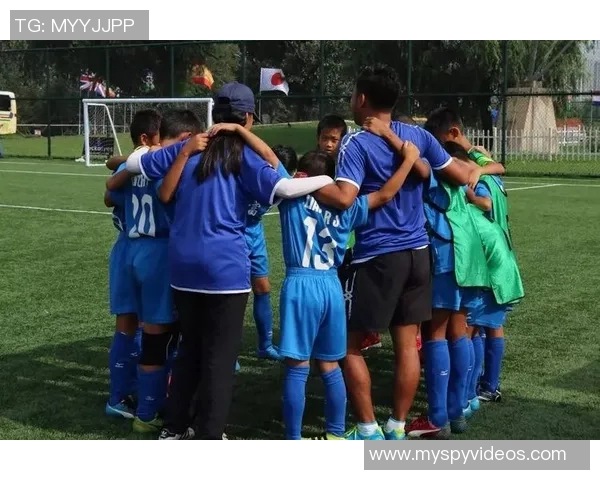 深圳乒乓球队心理素质深度对比与竞技表现的关系分析 深圳乒乓球队心理素质深度对比与竞技表现的关系分析