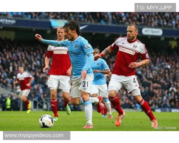 切尔西与利物浦英联杯激战在即谁将晋级下一轮的争夺战