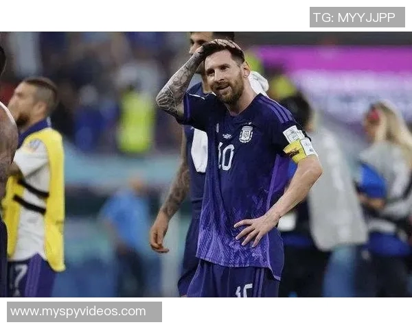 切赫与梅西的巅峰对决谁能在足球历史上留下传奇印记