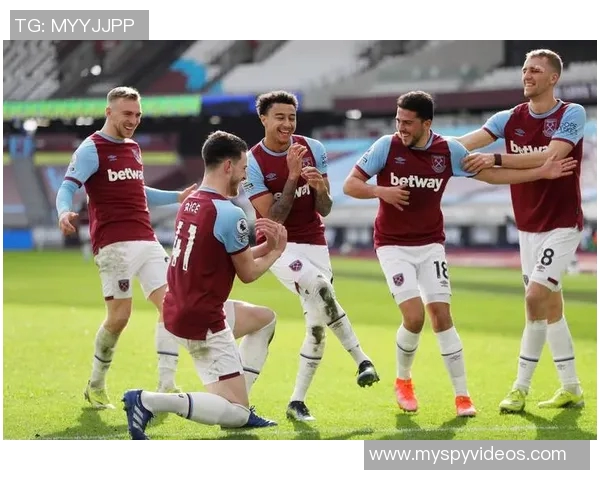 切尔西与西汉姆联激战英超巅峰对决谁能笑到最后 切尔西与西汉姆联激战英超巅峰对决谁能笑到最后