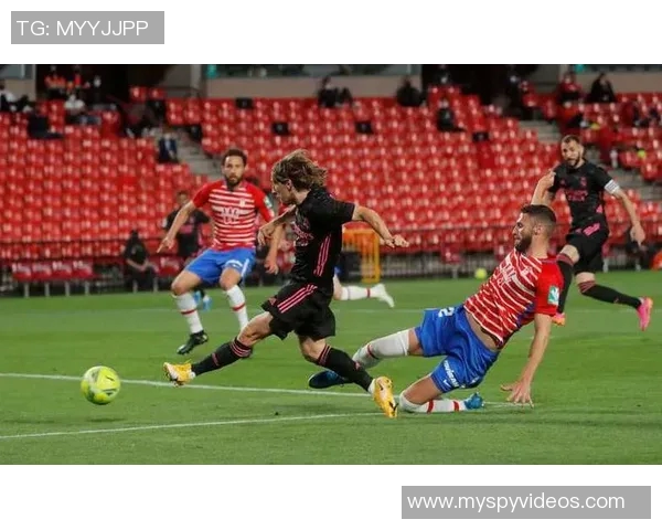 巴伦西亚主场迎战年轻人期待精彩对决与胜利的较量