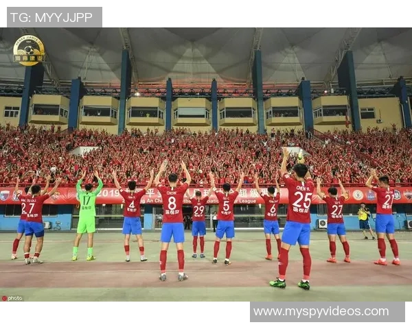 建业与佳兆业精彩对决集锦回顾精彩瞬间与战术分析