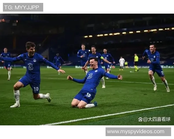 莱切城与伯恩茅斯激战正酣谁能在英超赛场上笑到最后