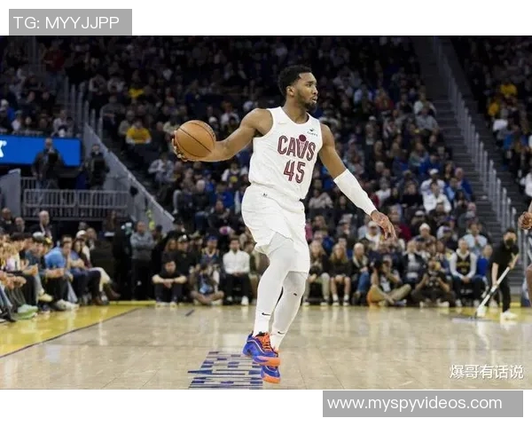 多诺万米切尔：从新秀到全明星的成长之路与篮球传奇