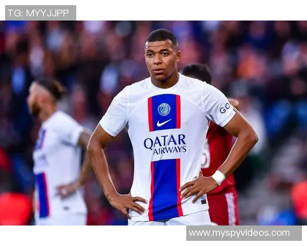 孙兴O：从足球场上的闪耀星辰到全球球迷心中的传奇偶像