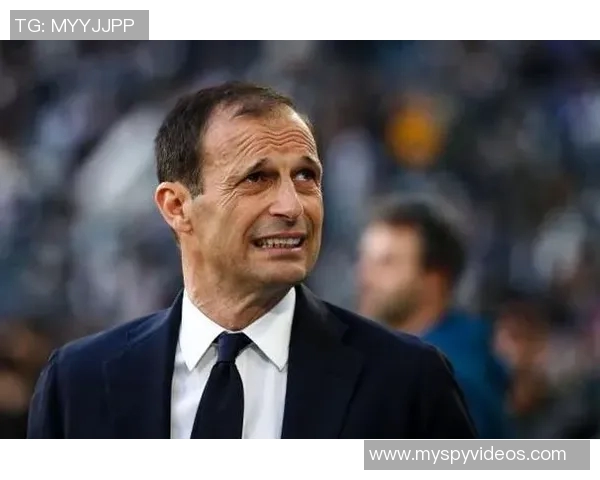 拉普大学与老男孩的激烈对决引发的战术分析与球员表现探讨