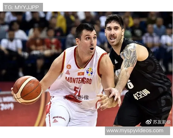 火箭队与灰熊队激战正酣2019年元旦篮球盛宴精彩回顾