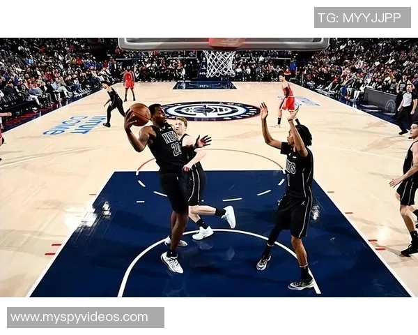 快船与篮网激战正酣超清画面呈现精彩瞬间分析 快船与篮网激战正酣超清画面呈现精彩瞬间分析