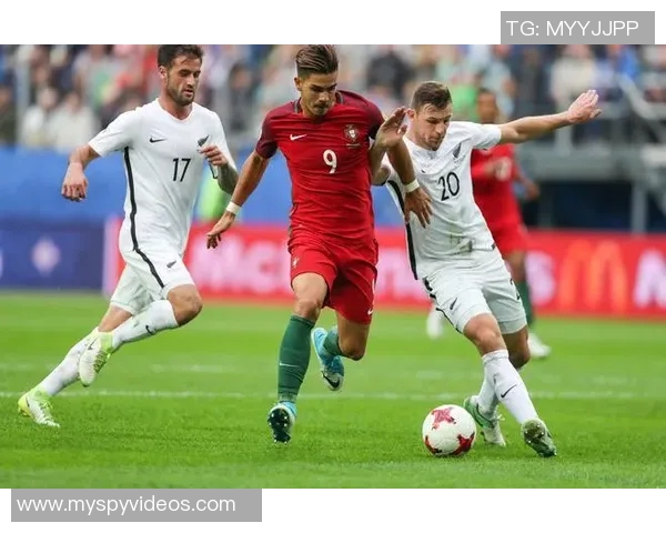 新西兰与葡萄牙足球对决分析及比赛精彩瞬间回顾 新西兰与葡萄牙足球对决分析及比赛精彩瞬间回顾