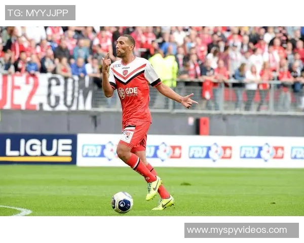 瓦朗谢纳与南锡的精彩对决揭示法乙联赛的竞争激烈程度 瓦朗谢纳与南锡的精彩对决揭示法乙联赛的竞争激烈程度