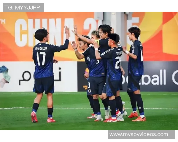 非洲杯精彩对决埃及队迎战津巴布韦队展现足球魅力与激情 非洲杯精彩对决埃及队迎战津巴布韦队展现足球魅力与激情