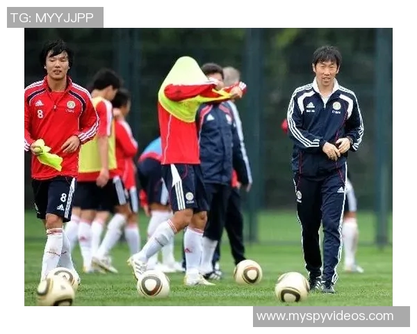 高洪波执教中国队迎战叙利亚全力争胜展现团队实力与战术配合 高洪波执教中国队迎战叙利亚全力争胜展现团队实力与战术配合