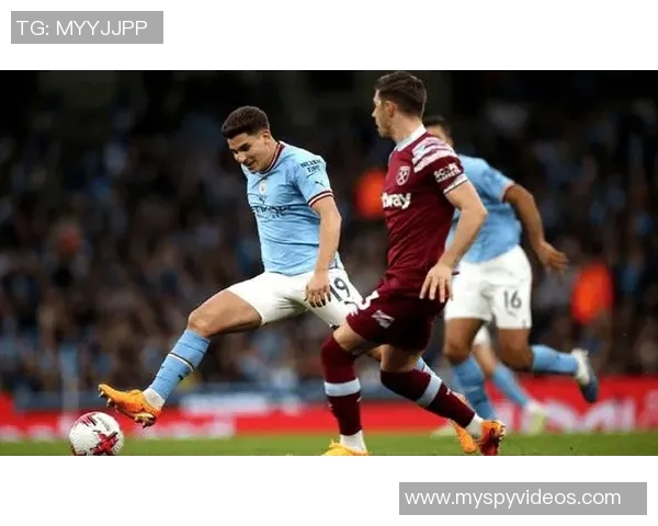 阿劳与韦尔战术对决解析及其对比赛结果的影响探讨 阿劳与韦尔战术对决解析及其对比赛结果的影响探讨