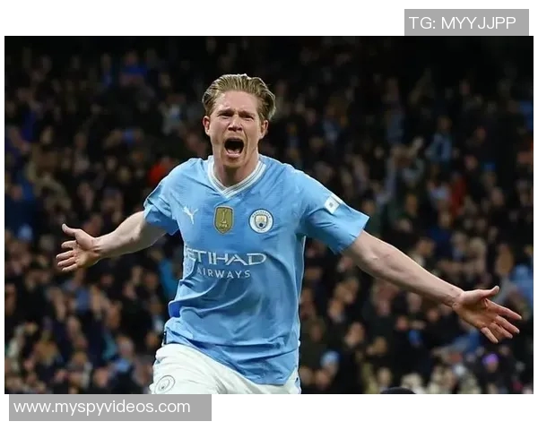 德布劳内领衔曼城新赛季征程展现中场大师风范与球队战术核心地位 德布劳内领衔曼城新赛季征程展现中场大师风范与球队战术核心地位