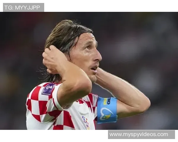 洛杉矶与阿苏尔激战正酣谁将赢得这场精彩对决