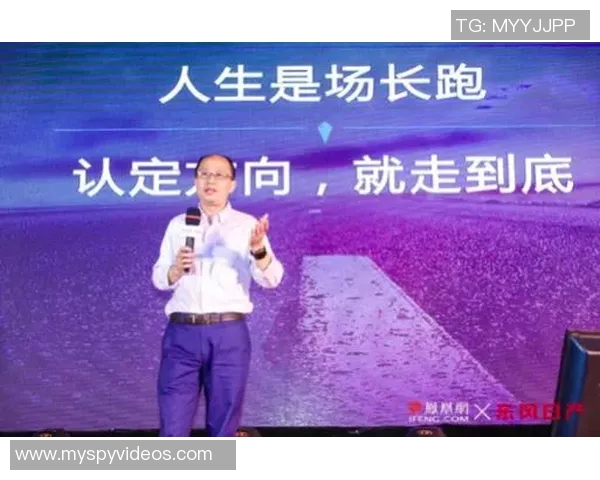 滑板与梦想的交汇点：刘静的深度对话与人生探索MBA