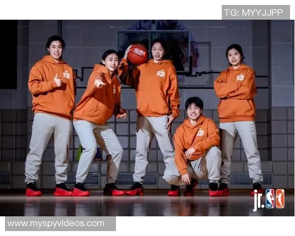 风暴与梦想篮球实力对比谁能在赛场上更胜一筹